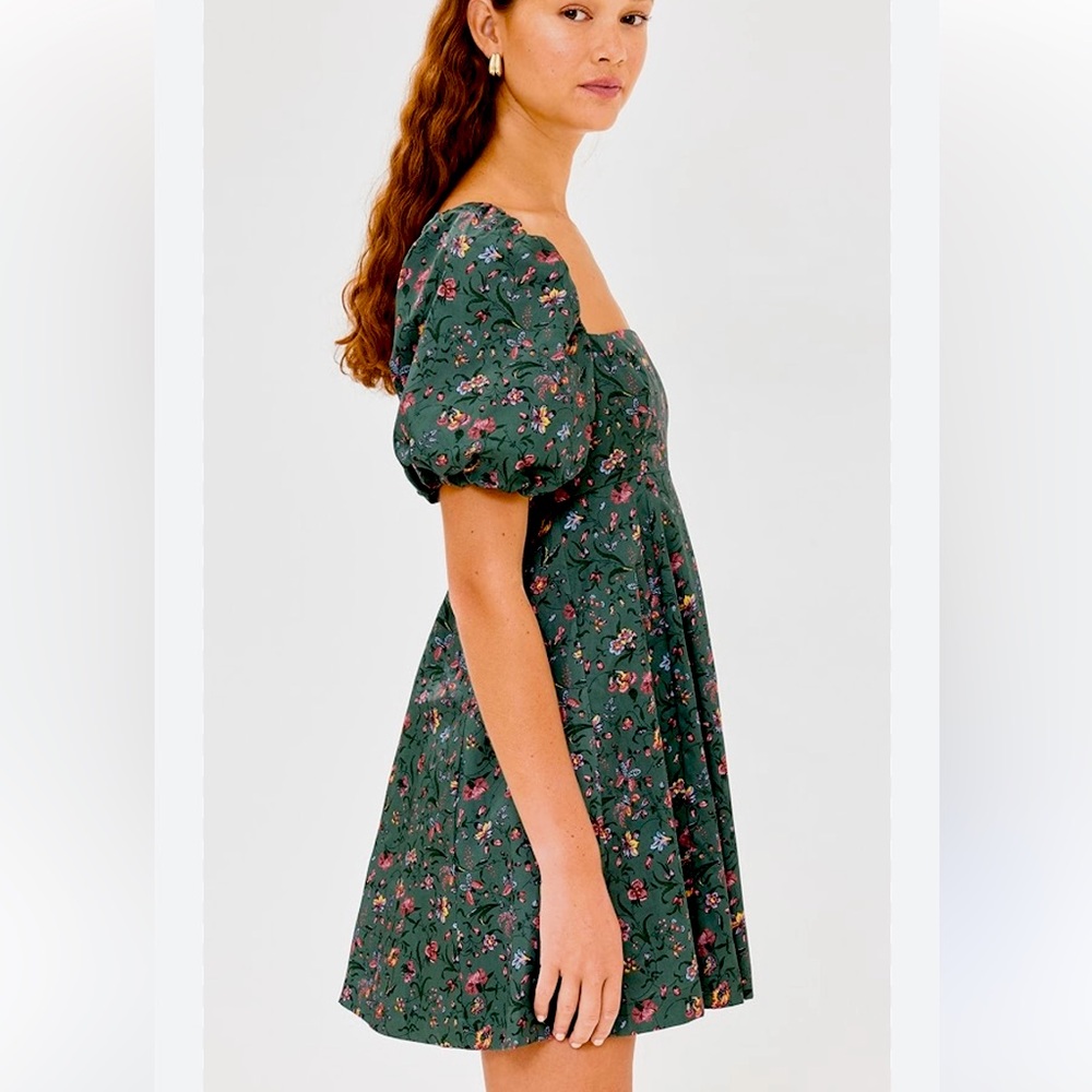 Hill House Mini Dress in Forest Green Floral